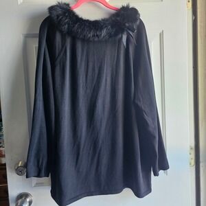 Emma James Woman Black Sweater Angora Fur Trim Bow Detail Size 2 (18/20)